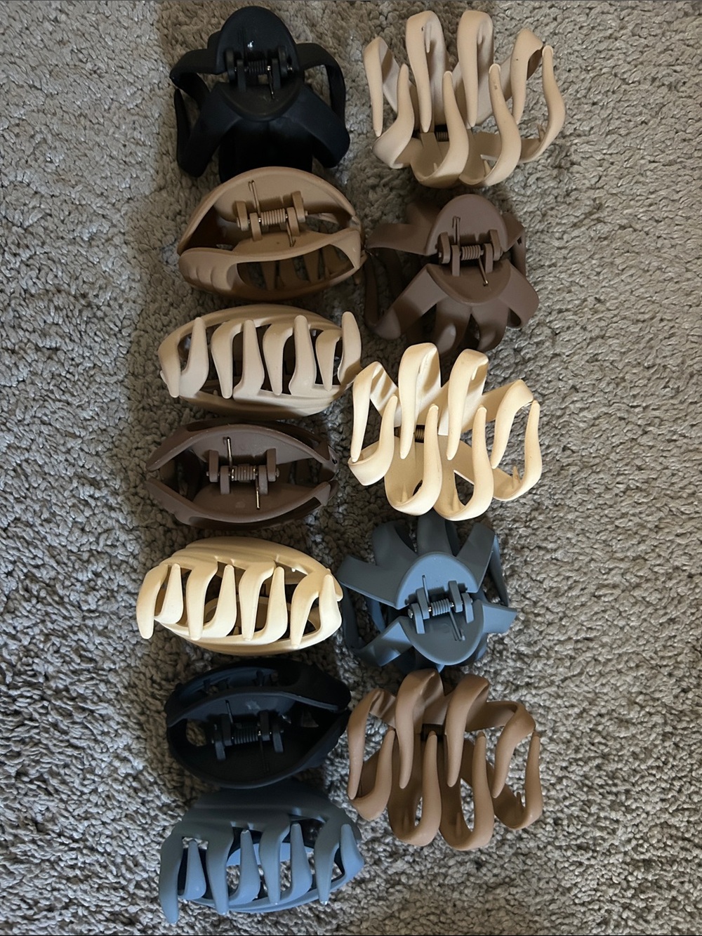 Assorted Neutral Hair Claw Clips - Multipack